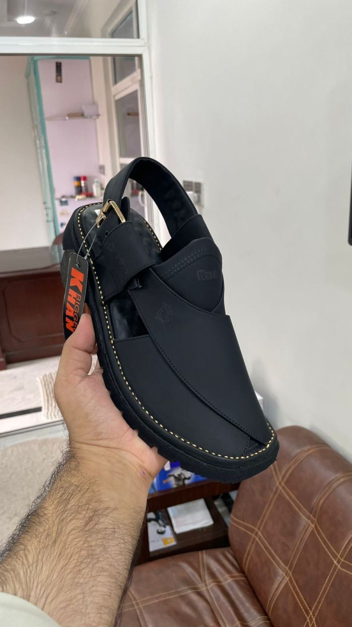 Bigger Khan Classic Black Peshawari Chappal - Footwear